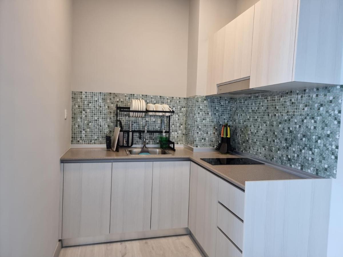 Nana - Jesselton Quay Apartment