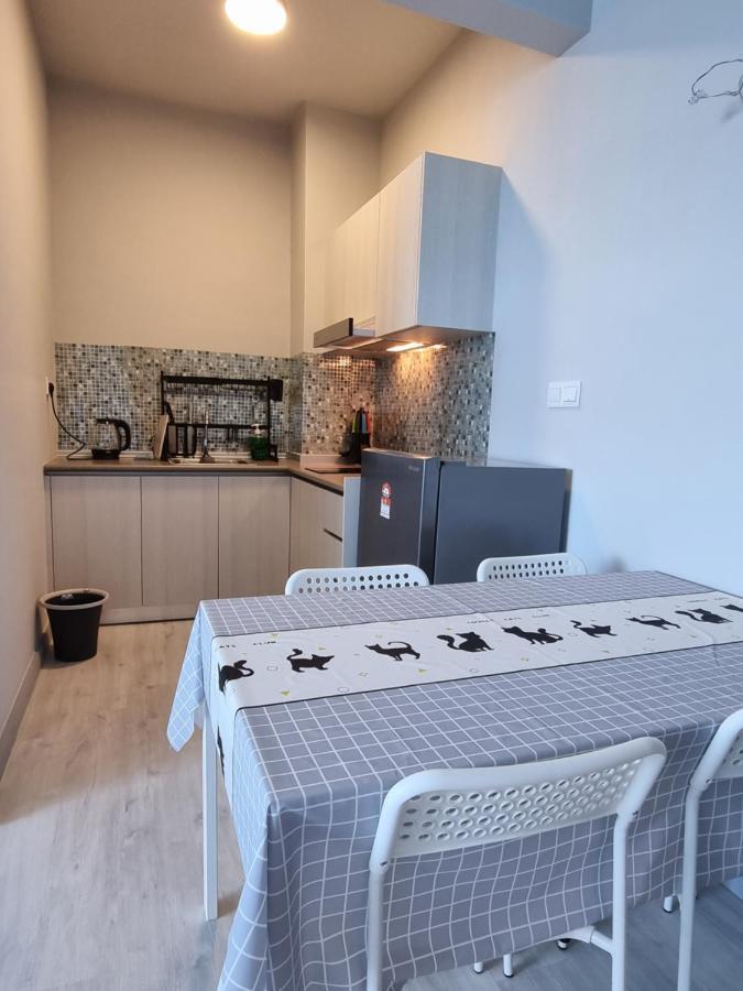 Nana - Jesselton Quay Apartment