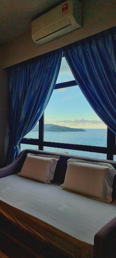 Nana - Jesselton Quay Apartment